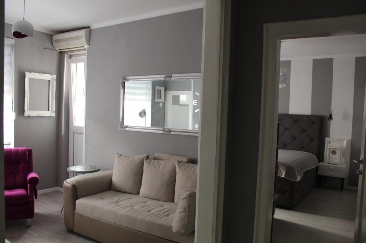 La Rose Apartment Cetinje Exterior photo
